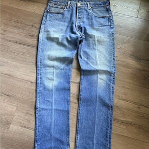 Y2K Levi's 501 W33 L32 Men's Original Straight Fit Jeans Blue Denim Jeans